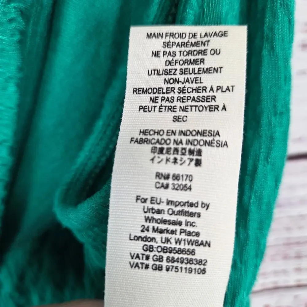 Free People Ohana Off Shoulder Smocked Crop Top XL Green Bloomcore Festival Vaca